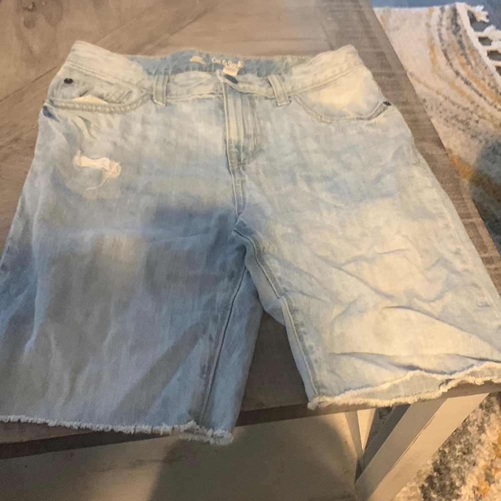 Short jeans
